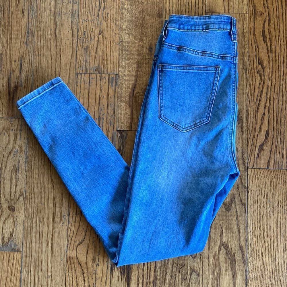 Fashion Nova Super High Rise Five Pocket Jeans Size 7